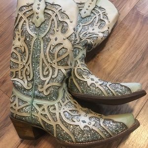 Corral Women's White Turquoise Glitter Chameleon Sun Boots - Snip Toe